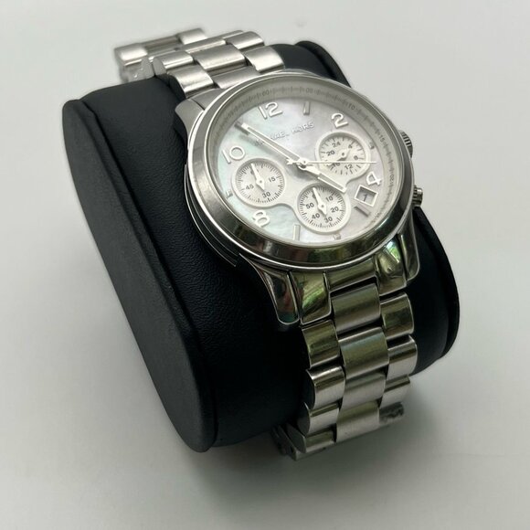 Michael Kors MK 5304 Ladies Watch  Chronograph  Mother Pearl Extra Links Working - Picture 3 of 9